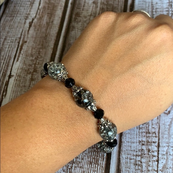 Handmade bracelet - Picture 3 of 3